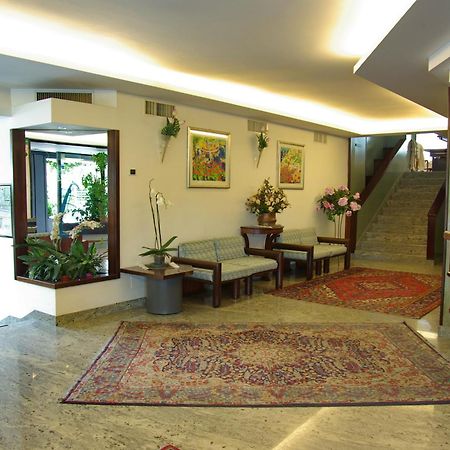 Zenit Hotel Giulianova Exterior photo